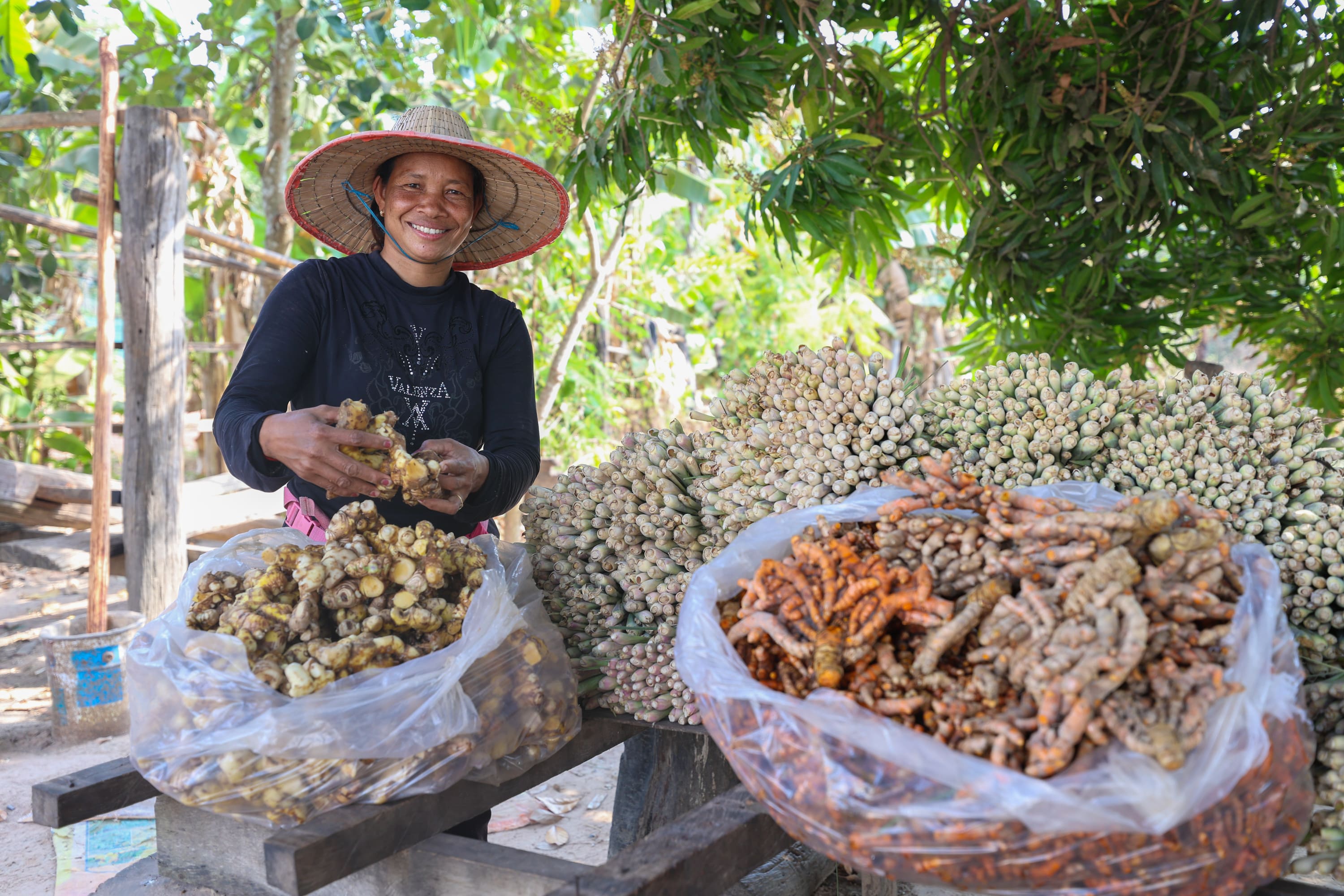 សមភាពយេនឌ័រ ពិការភាព និងបរិយាបន្នសង្គម
