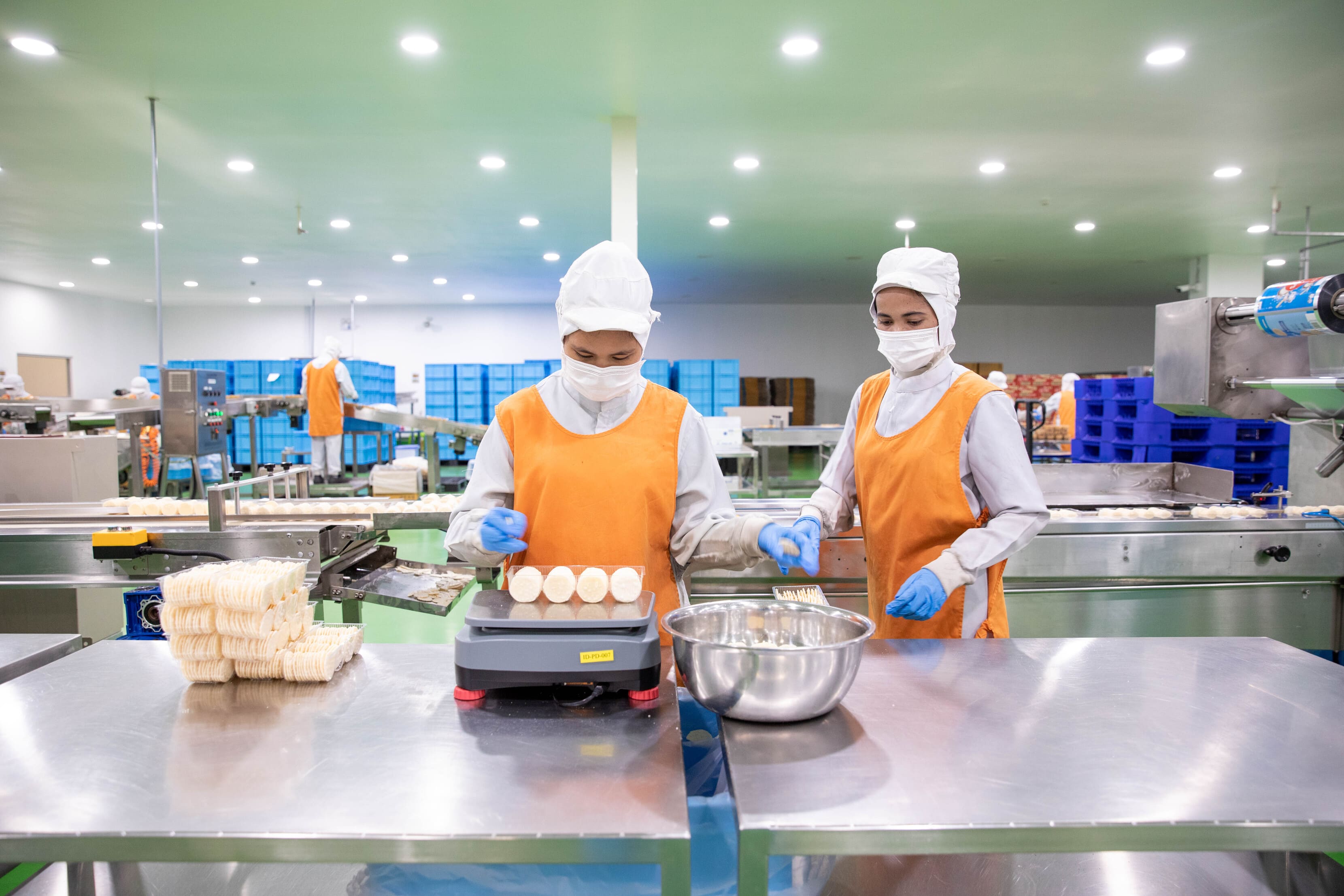 ពាណិជ្ជកម្ម ការវិនិយោគ និងការអភិវឌ្ឍសហគ្រាស