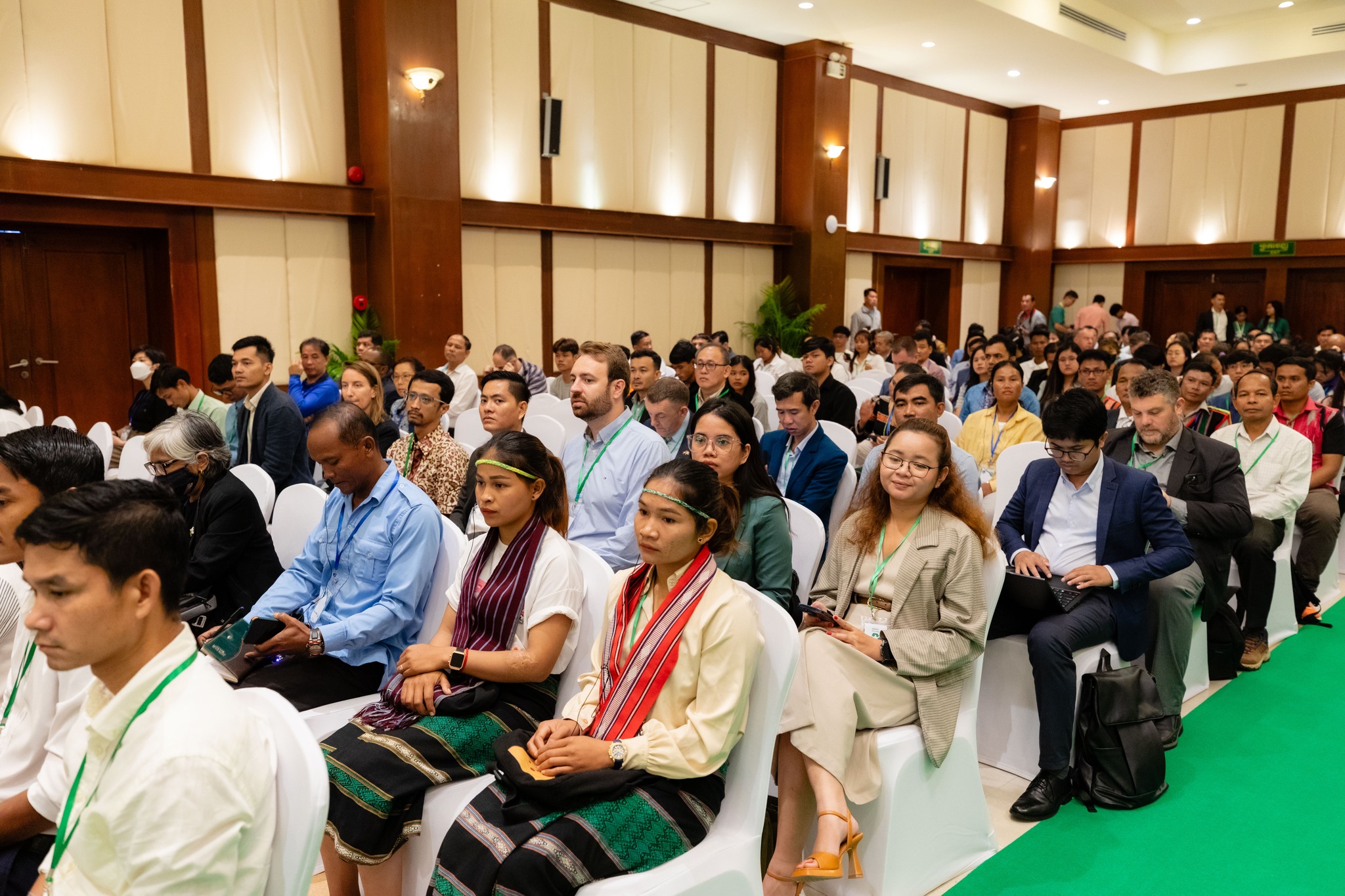 Cambodia climate change forum convenes for climate action coordination    